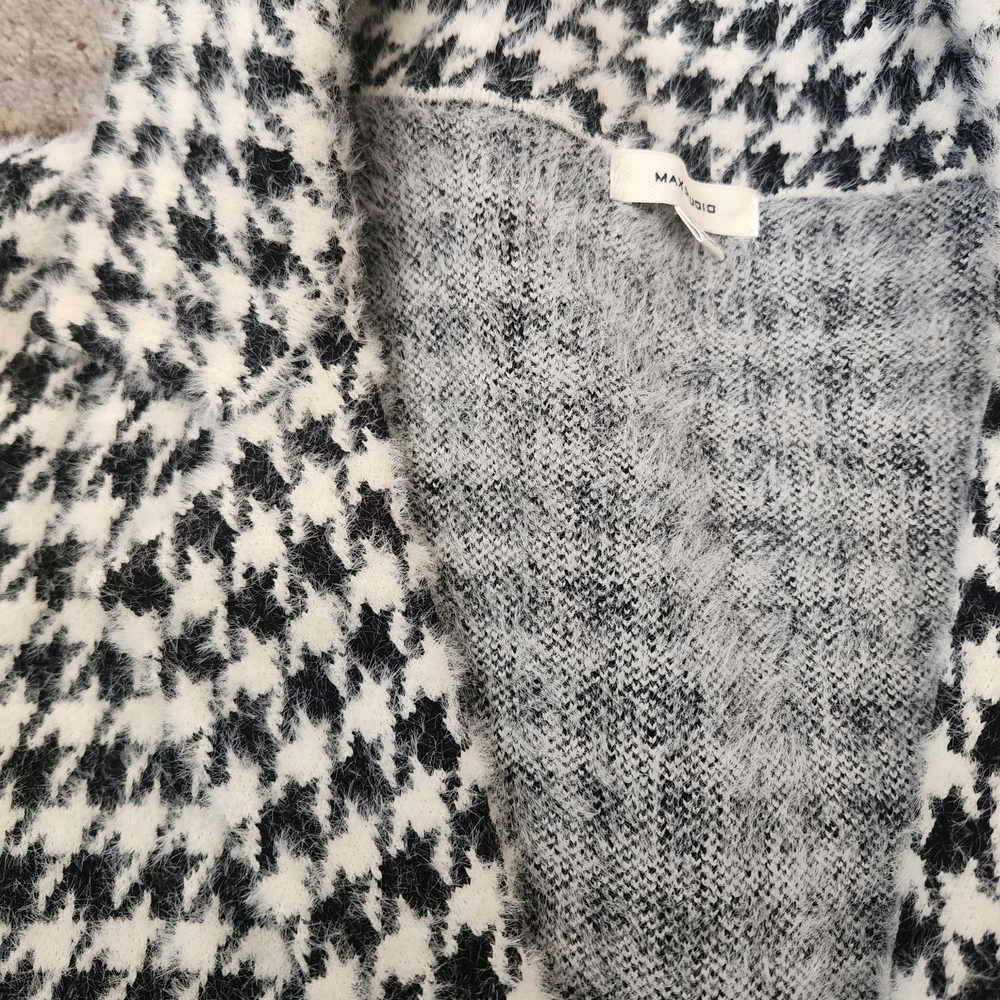 Max Studio Houndstooth Sweater Jacket - image 4